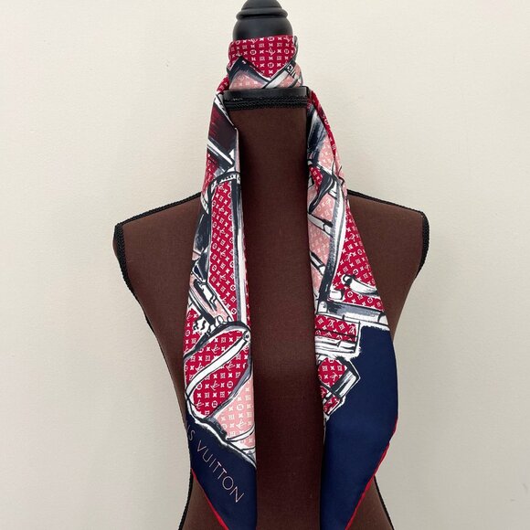 New Louis Vuitton Scarf Trunks Luggage Monogram Blue Red Silk Wrap - Picture 15 of 16